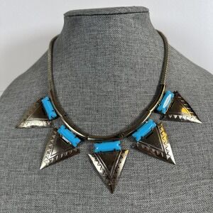 Bib Statement Necklace 18 inch Goldtone Chain Triangle Plastic Cabachon Jewelry